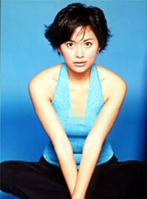 Transformasi Sarah Sechan © Istimewa