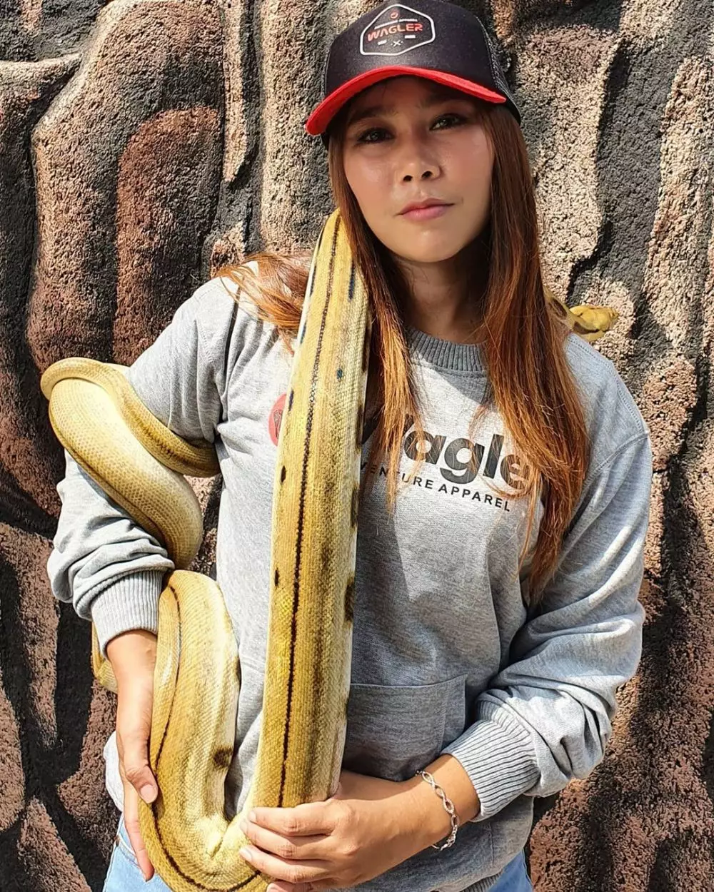 pesona istri youtuber bikin susah kedip © instagram