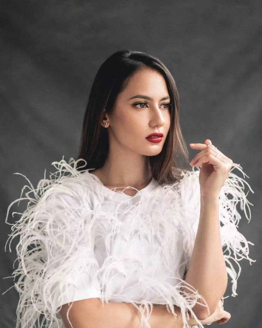 Potret seleb blasteran bermakeup tebal Instagram © 2021 brilio.net