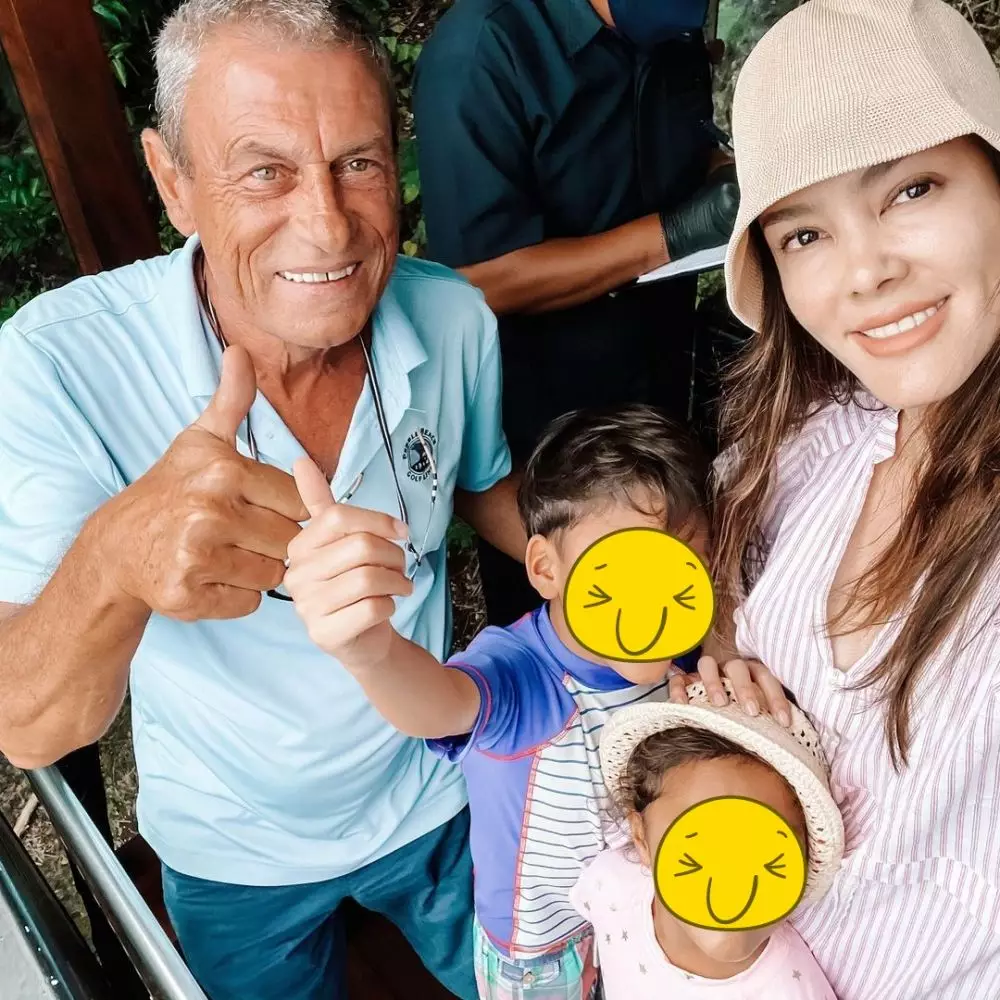 16 seleb dan ayah bule © Instagram