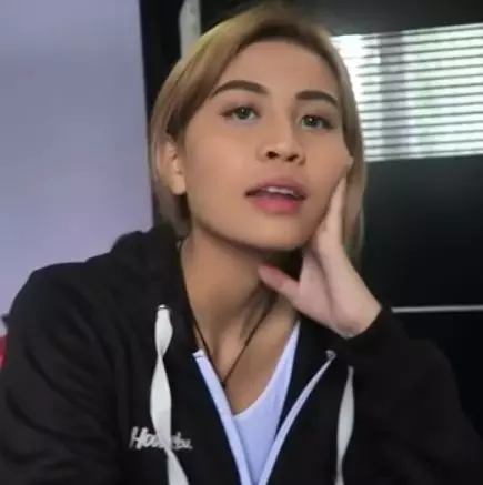 Transformasi Awkarin © berbagai sumber Transformasi Awkarin © berbagai sumber