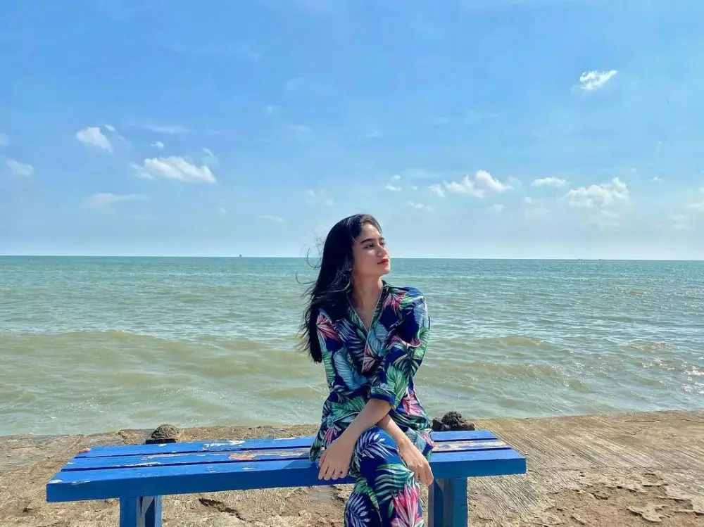 beda gaya Tissa Biani dan Michelle Ziudith © 2021 brilio.net