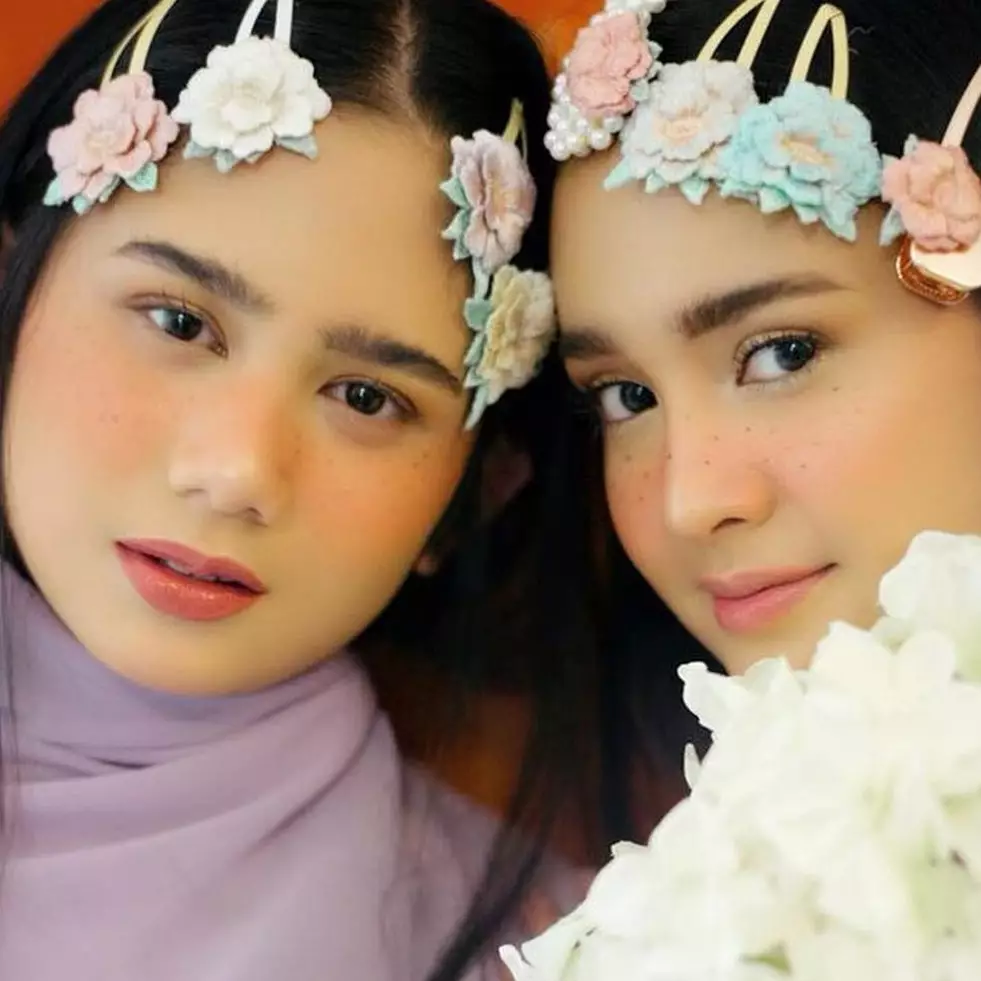 Kerap disebut mirip, ini 10 beda gaya Tissa Biani dan Michelle Ziudith