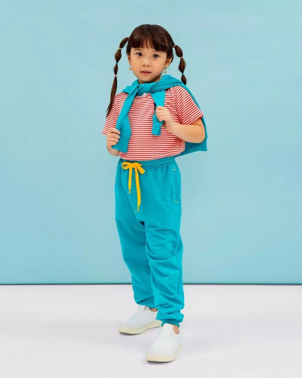 Gaya pemotretan Gempita berbagai tema dari berbagai sumber Gaya pemotretan Gempita berbagai tema dari berbagai sumber