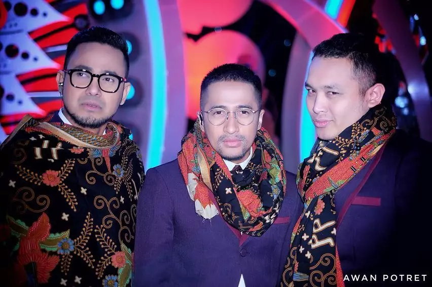 persahabtan seleb dengan jarak usia belasan tahun © berbagai sumber persahabtan seleb dengan jarak usia belasan tahun © berbagai sumber