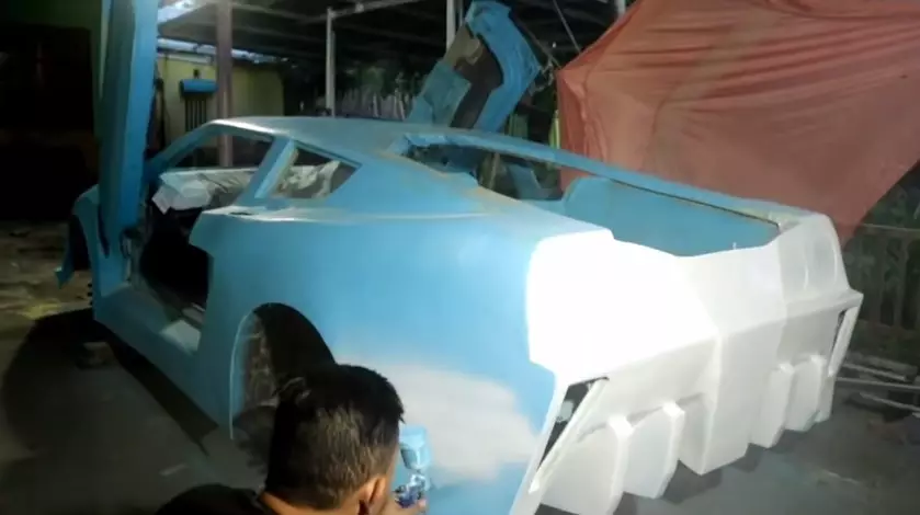 Potret mobil sport Brigadir Ian Aditya Youtube/IAN BAPONTAR