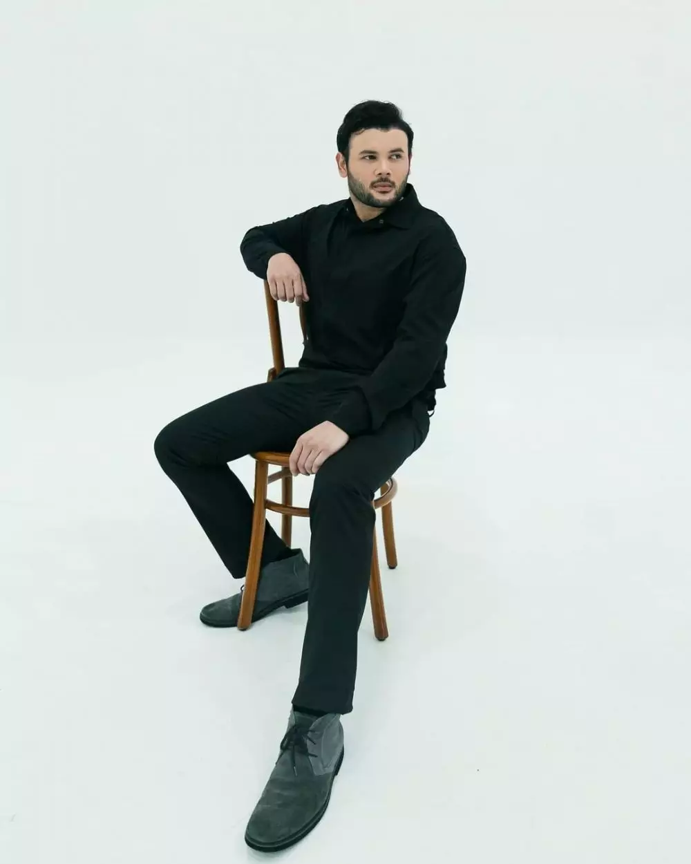 Seleb rayakan Lebaran di tahanan © 2021 brilio.net Seleb rayakan Lebaran di tahanan © 2021 brilio.net