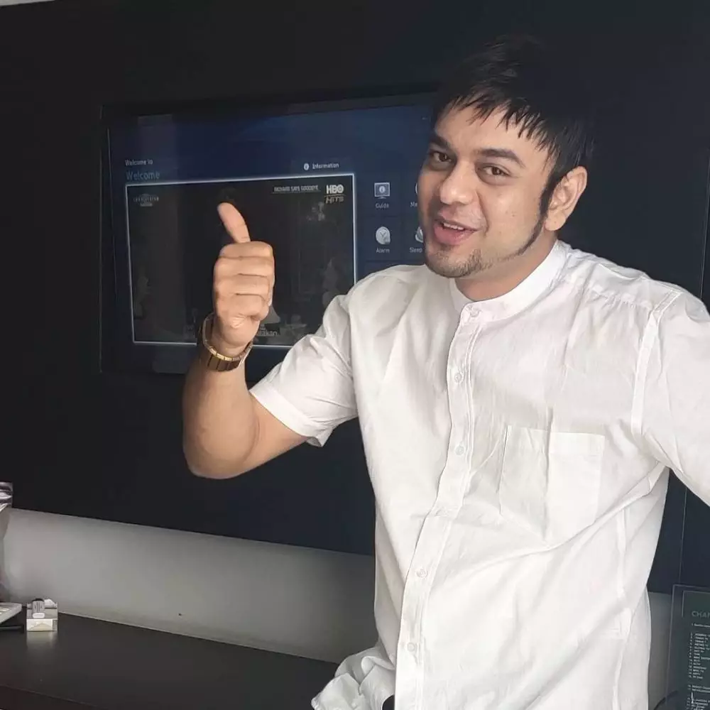 Seleb rayakan Lebaran di tahanan © 2021 brilio.net Seleb rayakan Lebaran di tahanan © 2021 brilio.net