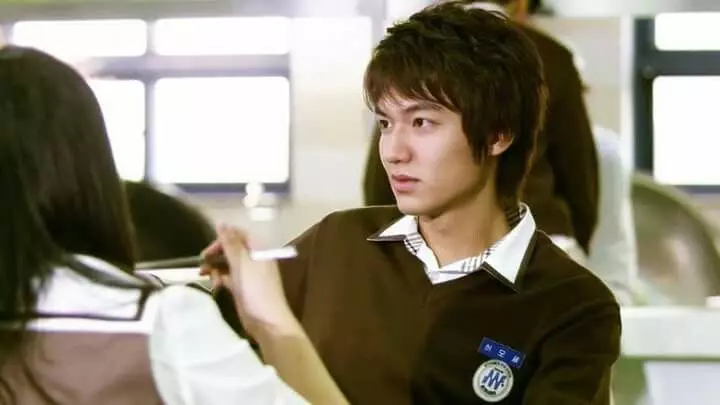 transformasi Lee Min-ho sejak awal debut dari berbagai sumber