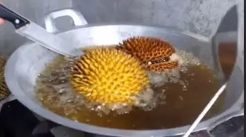 momen goreng buah nggak biasa Berbagai sumber