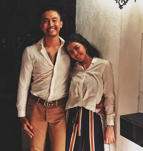 Potret komika Indonesia kembaran baju © berbagai sumber