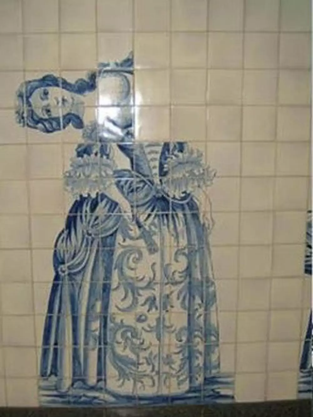 salah susun keramik bikin jengkel Berbagai sumber salah susun keramik bikin jengkel Berbagai sumber