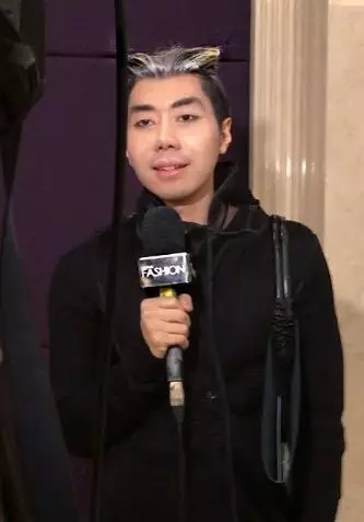 11 Potret transformasi gaya rambut Roy Kiyoshi © Instagram/@roykiyoshi 11 Potret transformasi gaya rambut Roy Kiyoshi © Instagram/@roykiyoshi