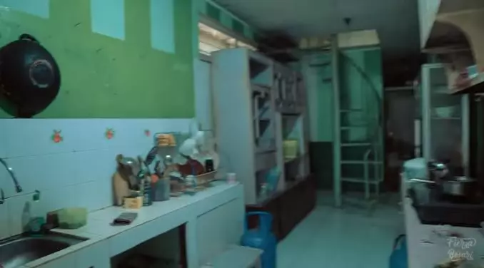 Potret rumah lama Fiersa Besari © 2021 brilio.net