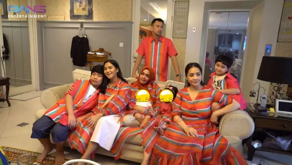 Lebaran keluarga Nagita © YouTube