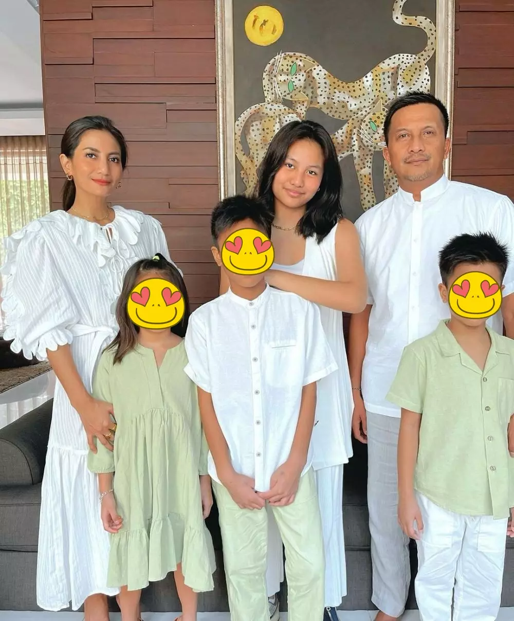 pemain Ikatan Cinta saat Lebaran © berbagai sumber