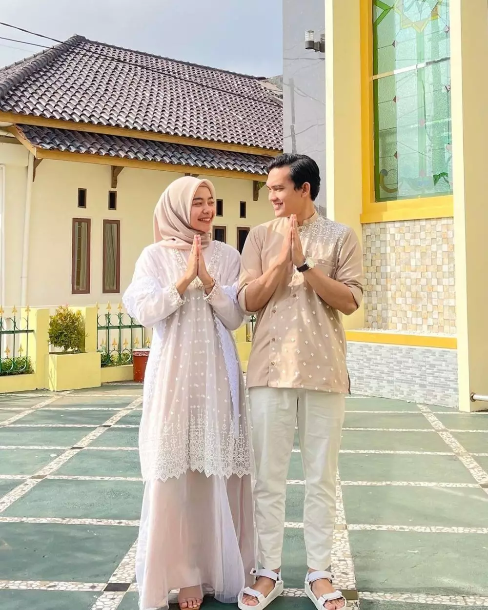 pemain Ikatan Cinta saat Lebaran © berbagai sumber