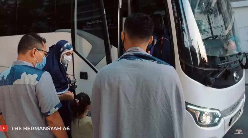 Lebaran Ashanty di Dubai © YouTube