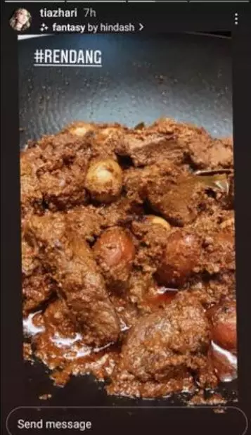 lebaran 2021 keluarga azhari © Instagram lebaran 2021 keluarga azhari © Instagram