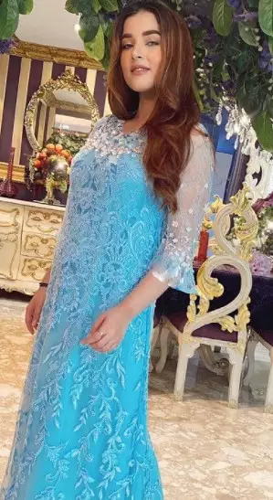 Potret outfit Lebaran 10 seleb cantik © berbagai sumber Potret outfit Lebaran 10 seleb cantik © berbagai sumber