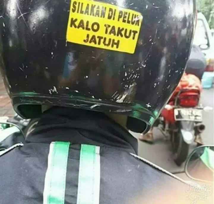 tulisan bijak driver ojek online © 2021 brilio.net