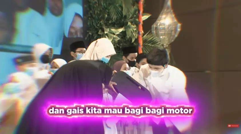 Momen syukuran kehamilan Aurel Hermansyah © 2021 brilio.net