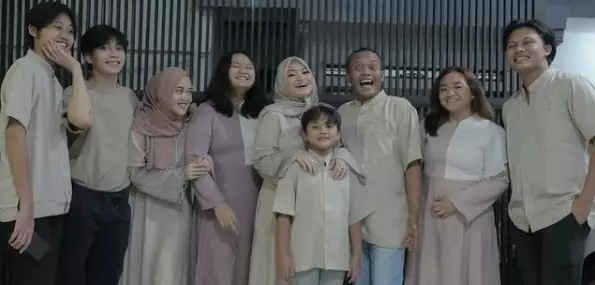 keluarga Sule rayakan lebaran © 2021 brilio.net