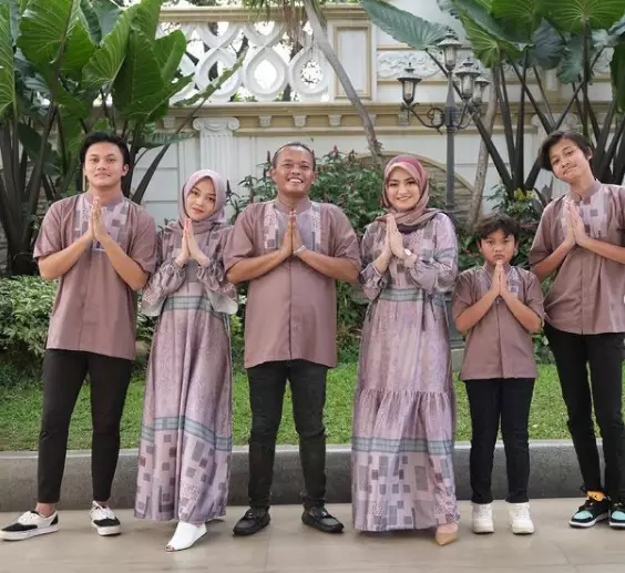 keluarga Sule rayakan lebaran © 2021 brilio.net