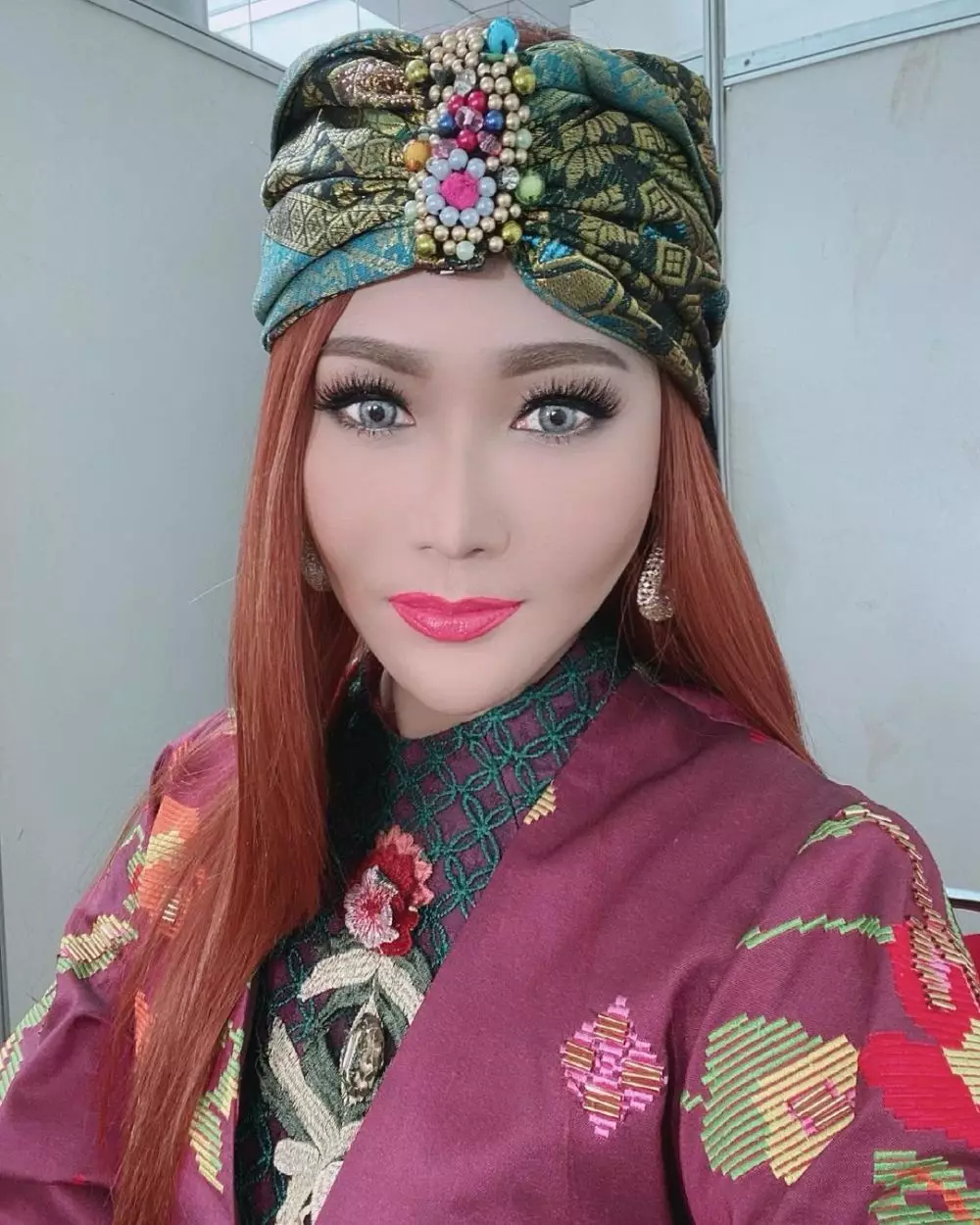 Koleksi mobil 5 pedangdut cantik Instagram