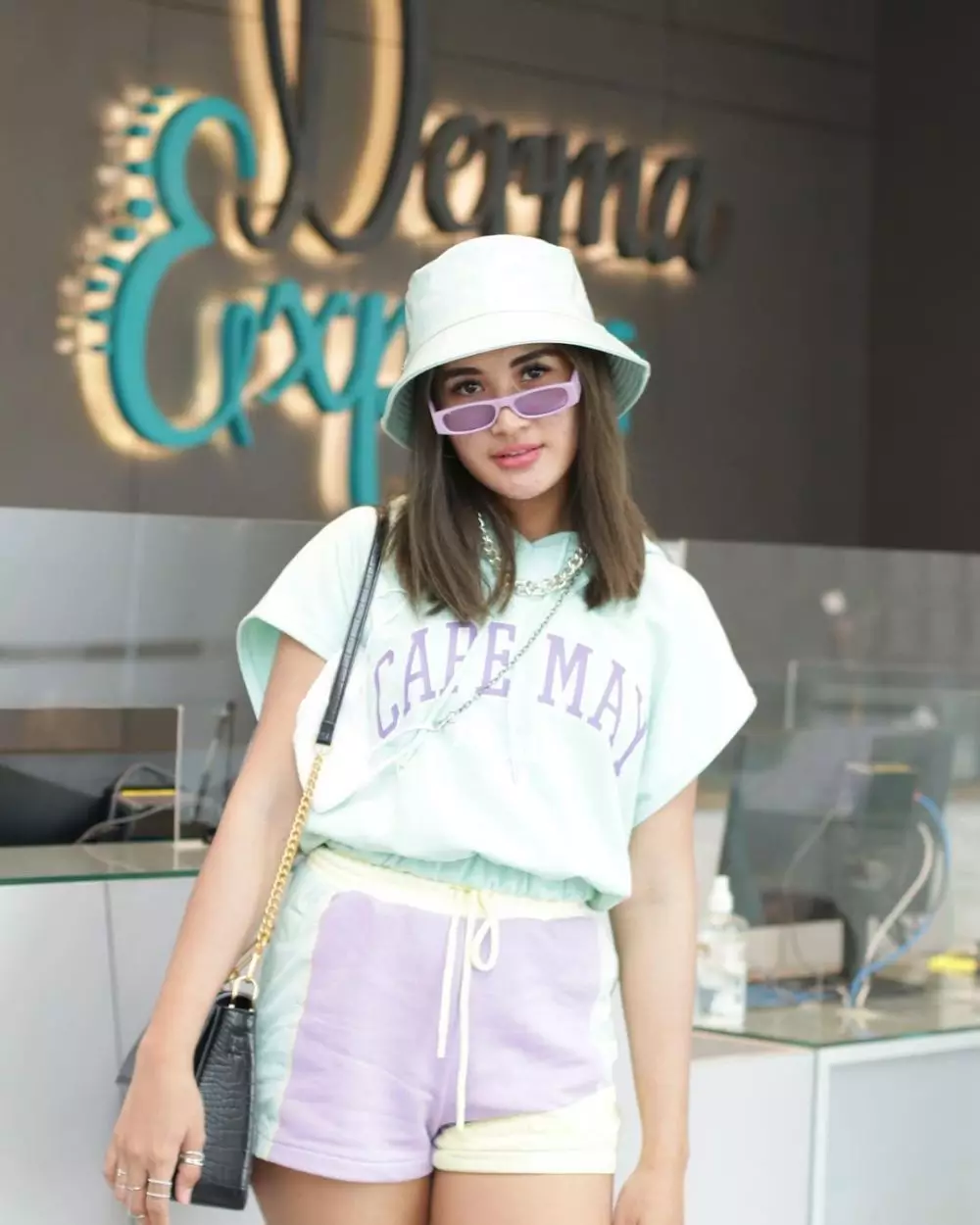 seleb langganan perankan pelakor di FTV Suara Hati Istri Instagram