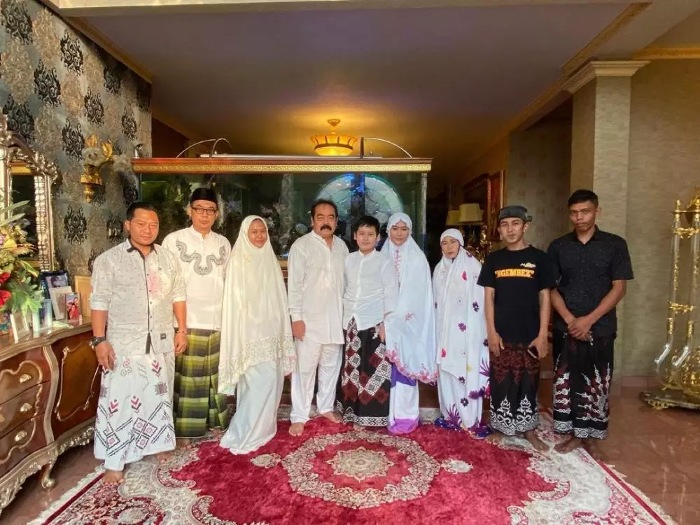 Momen lebaran keluarga pedangdut © 2021 brilio.net