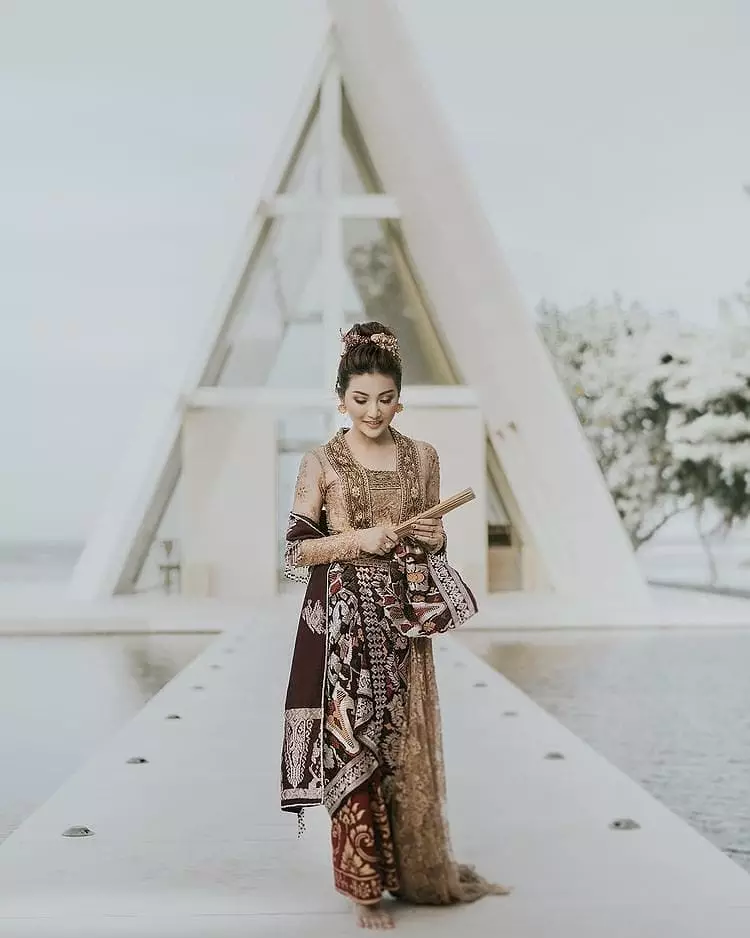 Gaya pemotretan keluarga Ruben Onsu Instagram 2021 brilio.net