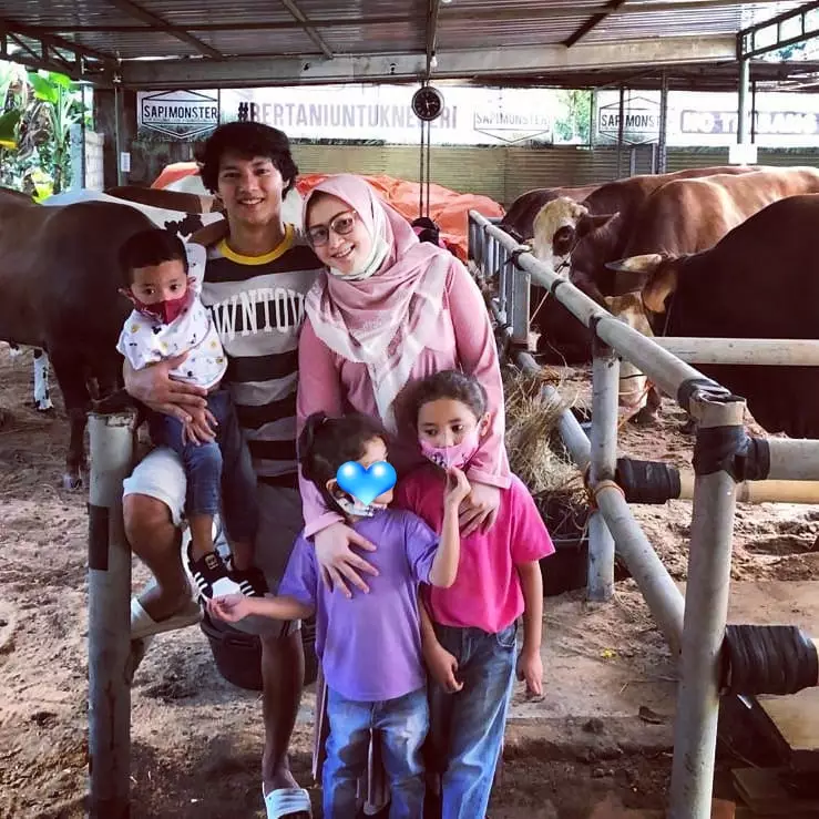 kebersamaan Kiki Azhari & Hardi Fadhillah © 2021 brilio.net