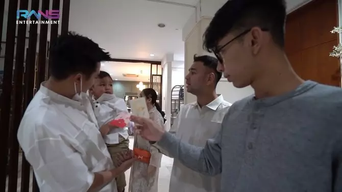 kiano tiger wong dapet thr dari raffi Berbagai sumber kiano tiger wong dapet thr dari raffi Berbagai sumber