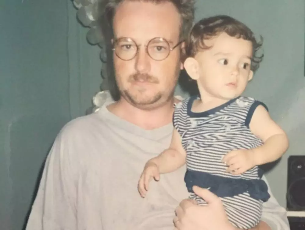 Yasmine dan ayah bule © Instagram