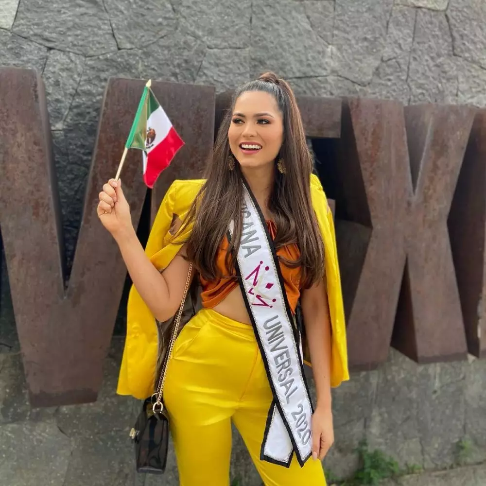 pesona andrea meza miss universe 2020 © 2021 Instagram