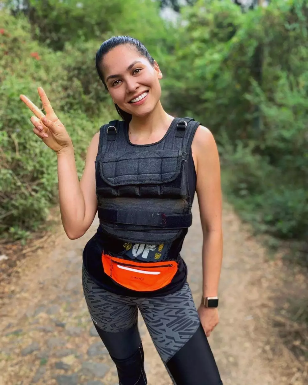 miss universe 2020 tanpa makeup © Instagram