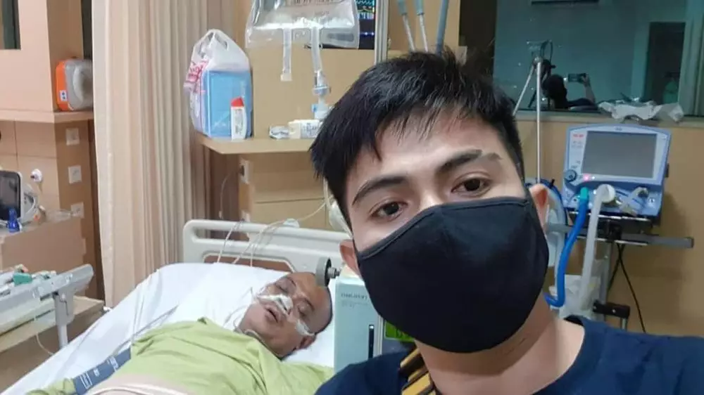 kenangan Dolly dengan Sapri Pantun © 2021 brilio.net