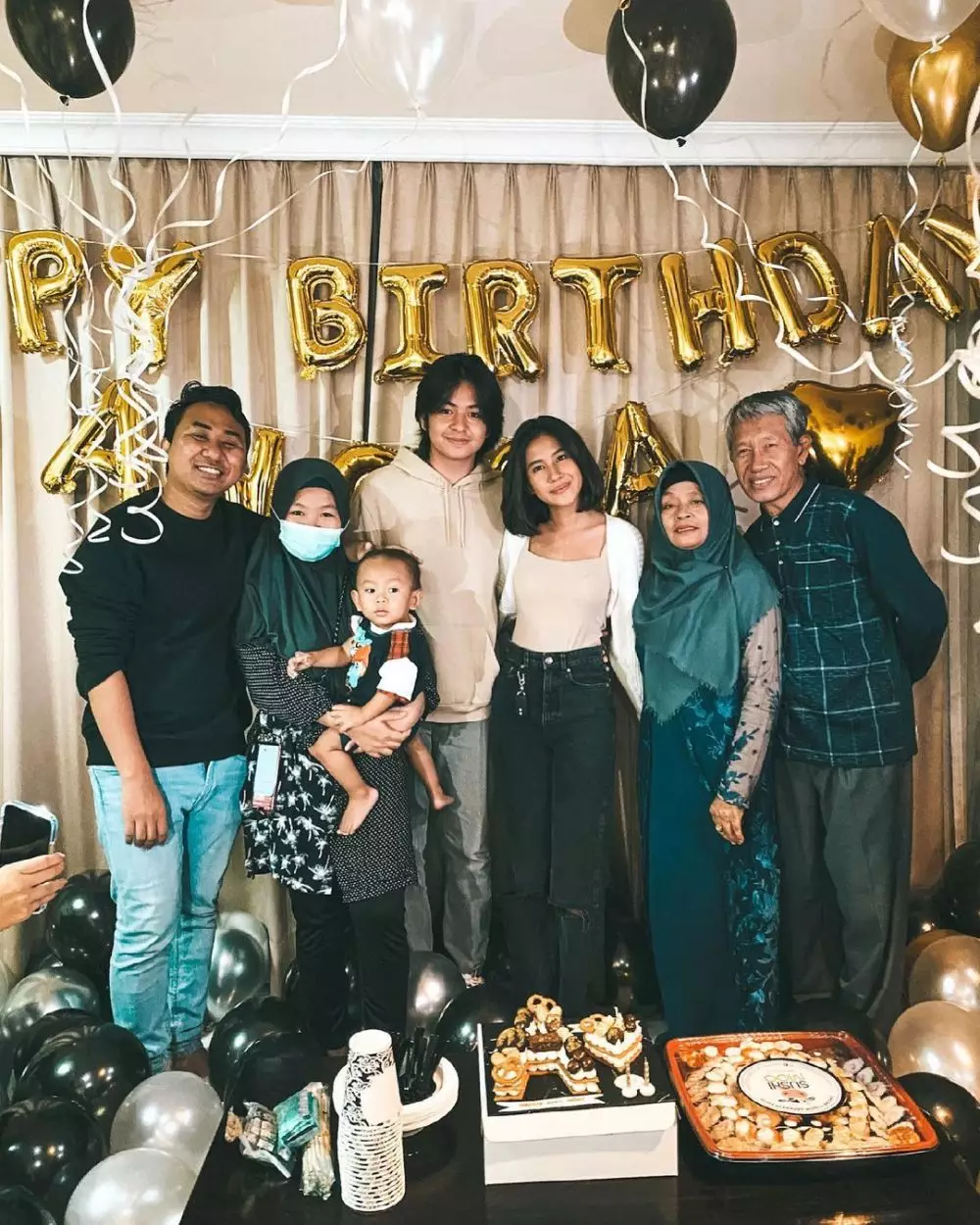 ulang tahun Angga Yunanda ke-21 © 2021 brilio.net ulang tahun Angga Yunanda ke-21 © 2021 brilio.net