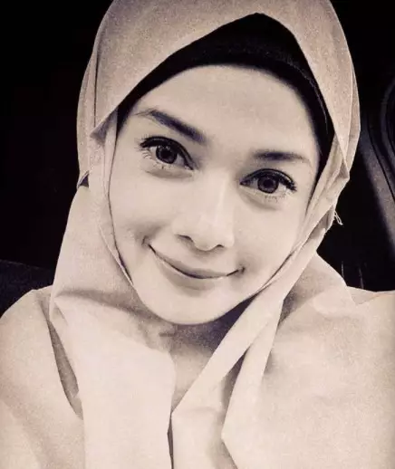 pesinetron era 90-an yang kini berhijab © berbagai sumber
