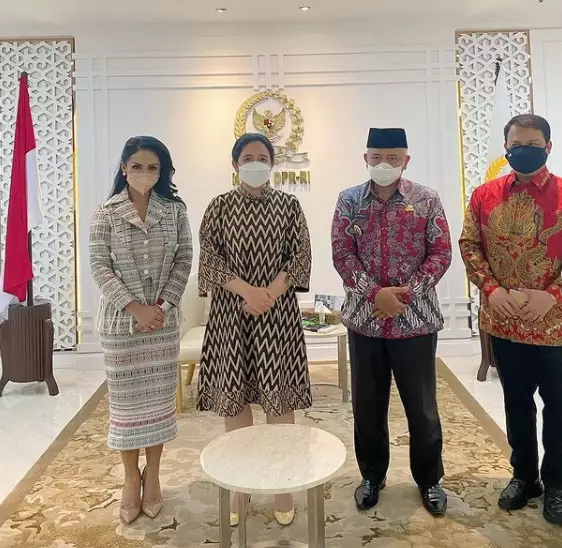 Krisdayanti ngantor di DPR © 2021 brilio.net