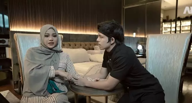 Cerita keguguran Aurel © YouTube