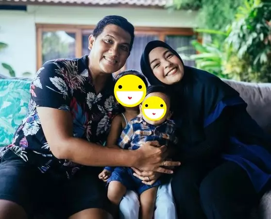 vokalis perempuan dan keluarga © berbagai sumber vokalis perempuan dan keluarga © berbagai sumber