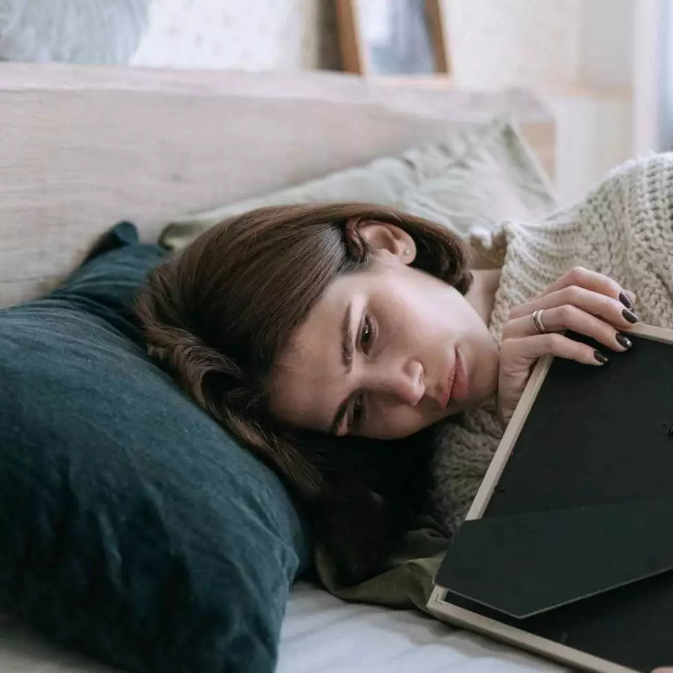 30 Kata-kata indah tentang rindu, puitis dan bikin baper