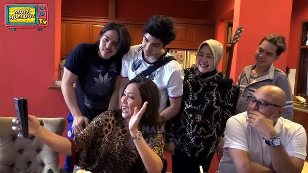 thr al el dul dari irwan mussry Berbagai sumber thr al el dul dari irwan mussry Berbagai sumber