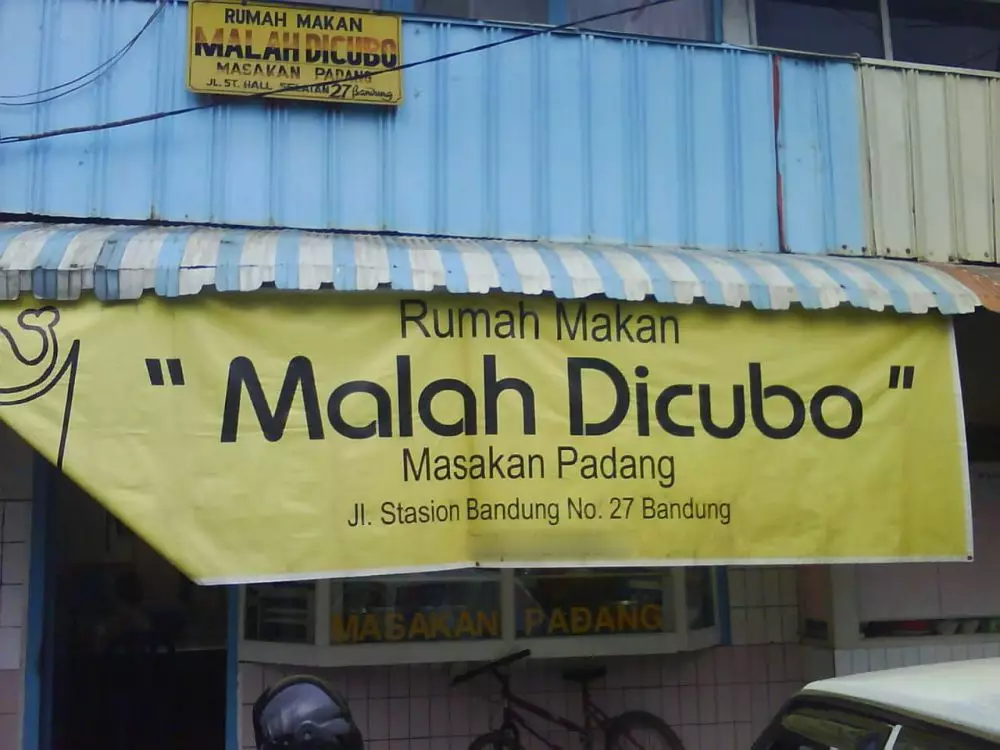 Nama lucu warung Padang © berbagai sumber