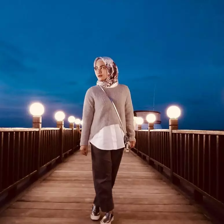 gaya modis Ikke Nurjanah © 2021 brilio.net