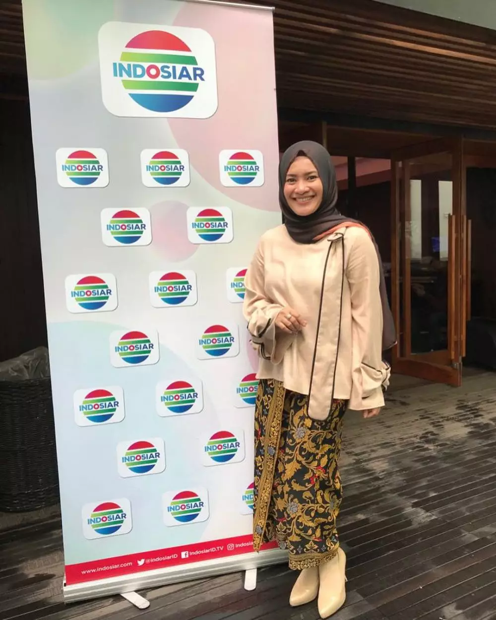 gaya modis Ikke Nurjanah © 2021 brilio.net