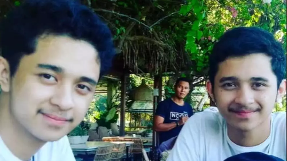 nakul sadewa beranjak dewasa Berbagai sumber