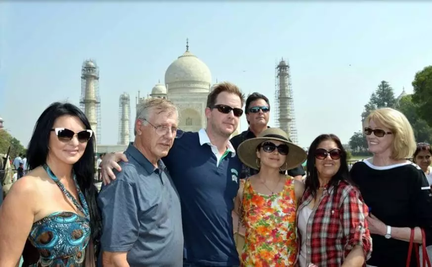 Preity Zinta dan mertua bule © 2021 brilio.net Preity Zinta dan mertua bule © 2021 brilio.net